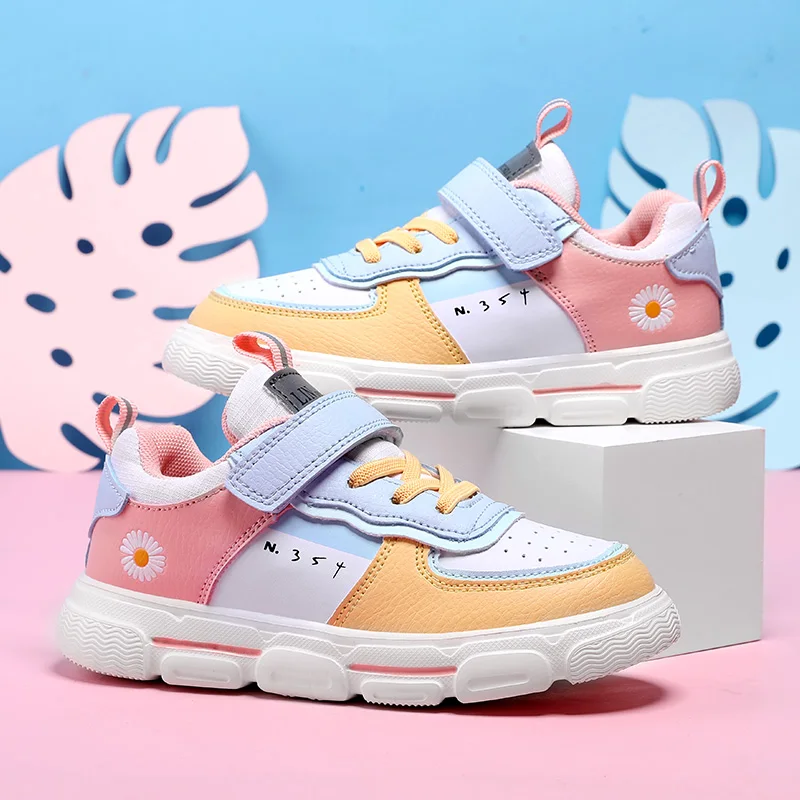 New 2021 Autumn Children's Sneakers Boys Running Casuals Shoes Girls For Trainers Fashion Flats Kids School Skateboard Shoes 
New 2021 Autumn Children's Sneakers Boys Running Casuals Shoes Girls For Trainers Fashion Flats Kids School Skateboard Shoes