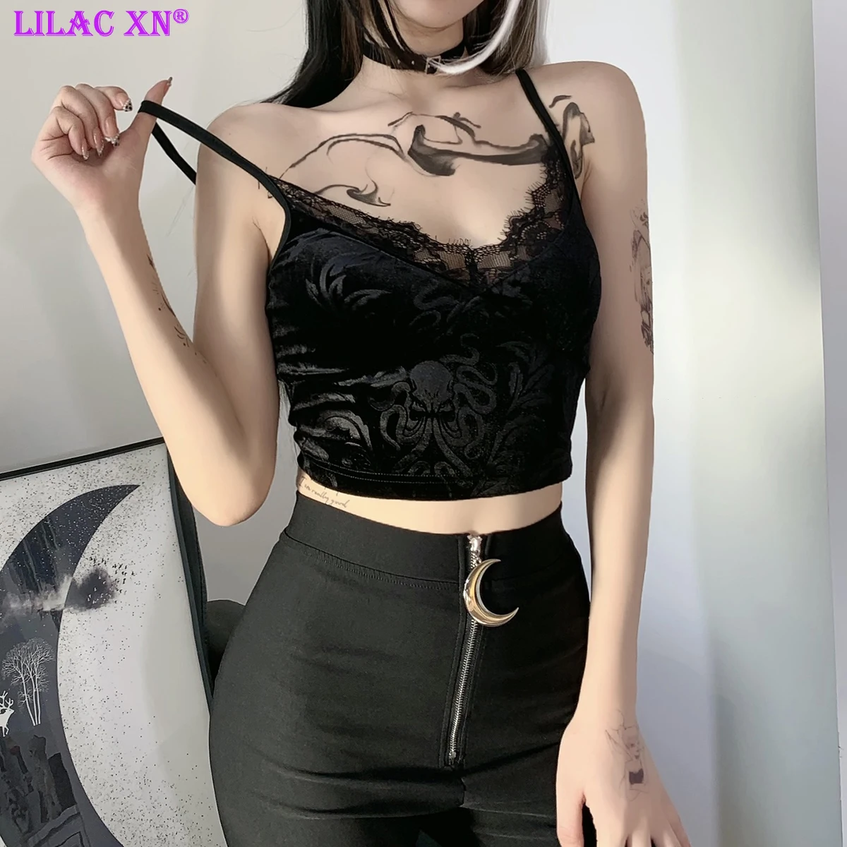 Sexy Mall Goth Lace Trim Camis Crop Tops for Girls Vintage Aesthetic Black Backless Basic Women Corset Top Y2K Gothic Clothes
Sexy Mall Goth Lace Trim Camis Crop Tops for Girls Vintage Aesthetic Black Backless Basic Women Corset Top Y2K Gothic Clothes