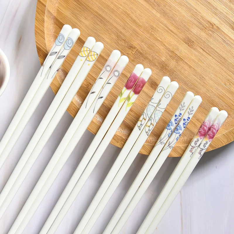 New 10Pairs/SET Ceramic Chopsticks Household Porcelain Health Kitchen Tools Bone China Chopsticks Set Easy Clean Palillos Chinos
New 10Pairs/SET Ceramic Chopsticks Household Porcelain Health Kitchen Tools Bone China Chopsticks Set Easy Clean Palillos Chinos