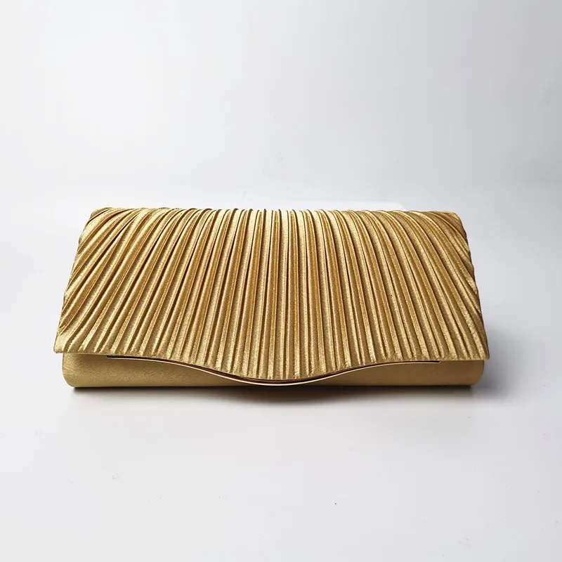 Metal Chain Shoulder Evening Bags Ruched Black Color Lady Wedding Dinner Gift Dress Day Clutch Holder
Metal Chain Shoulder Evening Bags Ruched Black Color Lady Wedding Dinner Gift Dress Day Clutch Holder