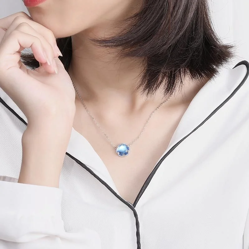 Aurora Gem Opal Woman's Pendant Necklace Fashion Glamour Clavicle Chain Party Banquet Jewelry Accessories 2021 Necklace Trend
Aurora Gem Opal Woman's Pendant Necklace Fashion Glamour Clavicle Chain Party Banquet Jewelry Accessories 2021 Necklace Trend