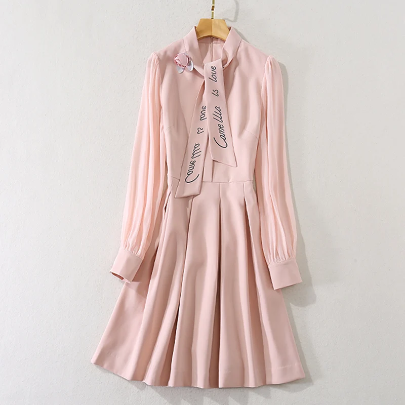 Fashion Runway 2021 Autumn Dress Women Pink Long Sleeve Elegant Ladies High Quality Party Dresses
Fashion Runway 2021 Autumn Dress Women Pink Long Sleeve Elegant Ladies High Quality Party Dresses