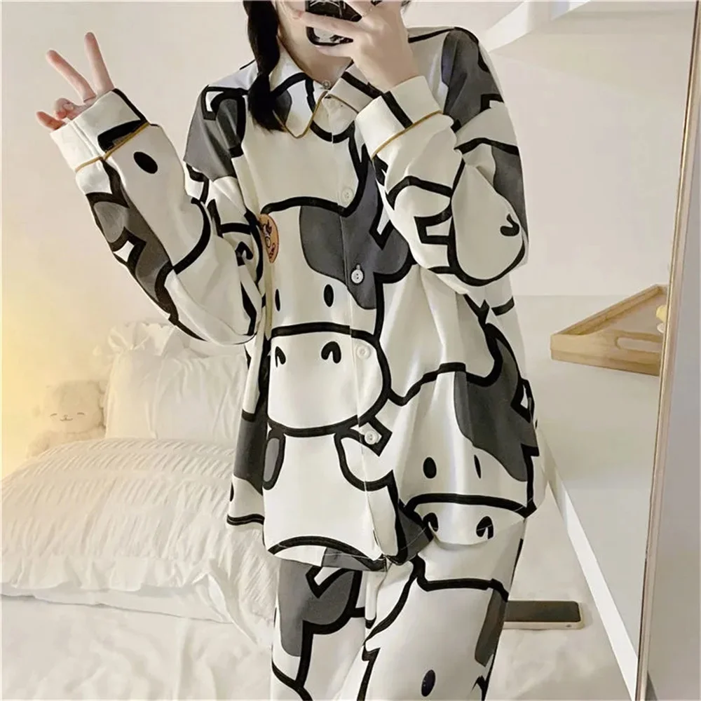 Cute Cartoon Cow Printing Spring Autumn Home Clothes Suit Korean Style Loose Long Sleeve Female Pajamas Kawaii Design Nightgown
Cute Cartoon Cow Printing Spring Autumn Home Clothes Suit Korean Style Loose Long Sleeve Female Pajamas Kawaii Design Nightgown