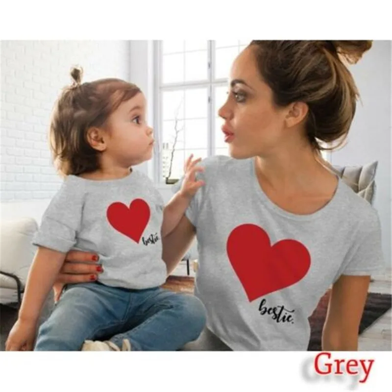Summer Mum Daughter T-shirt Family Outfits Clothes Mother Kids Girls Heart Print Matching T-shirt Women Girls Short Sleeve Tops
Summer Mum Daughter T-shirt Family Outfits Clothes Mother Kids Girls Heart Print Matching T-shirt Women Girls Short Sleeve Tops
