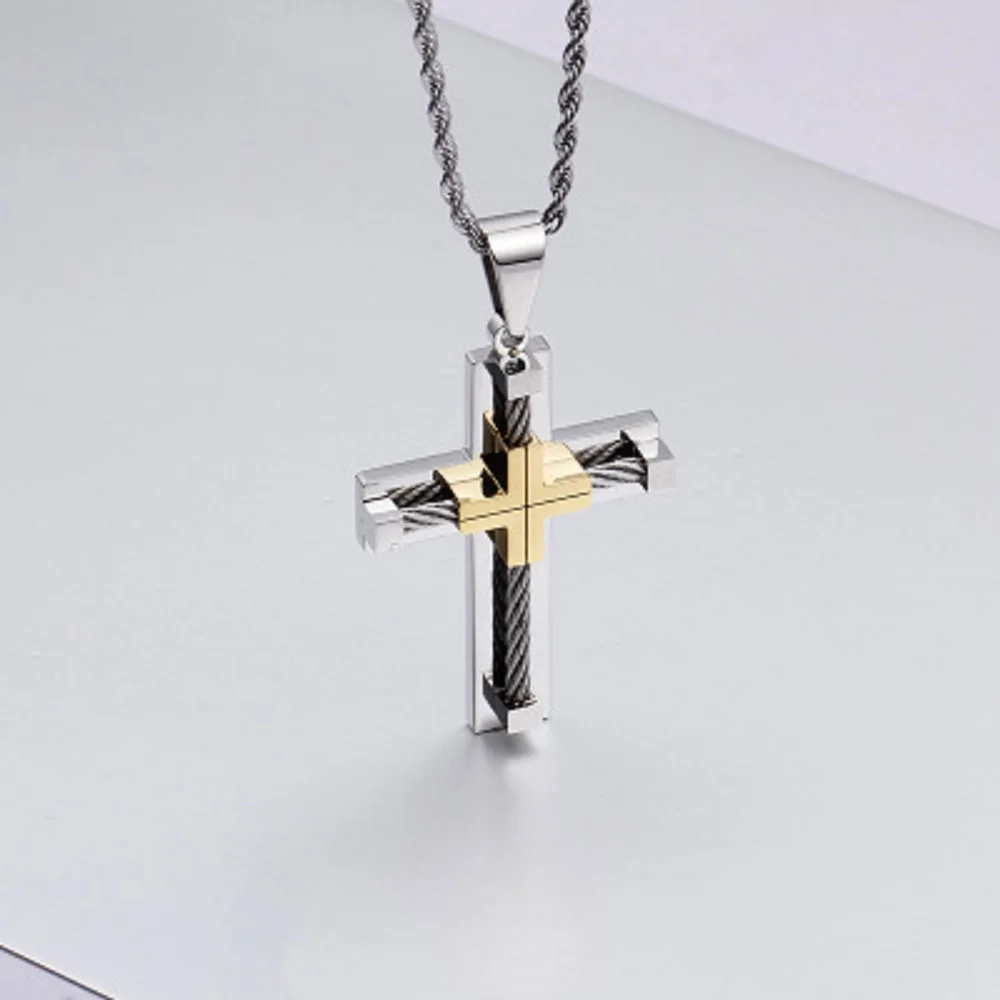 European and American hot-selling personality cross titanium steel pendant creative men's two-color necklace jewelry
European and American hot-selling personality cross titanium steel pendant creative men's two-color necklace jewelry