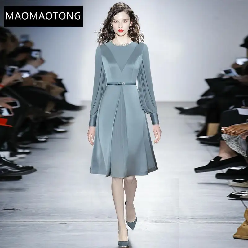 New 2021 Summer Runway Elegant Dresses Women Fashion Pleated Long Sleeves High Waist Belt A Line Knee-Length Dress
New 2021 Summer Runway Elegant Dresses Women Fashion Pleated Long Sleeves High Waist Belt A Line Knee-Length Dress
