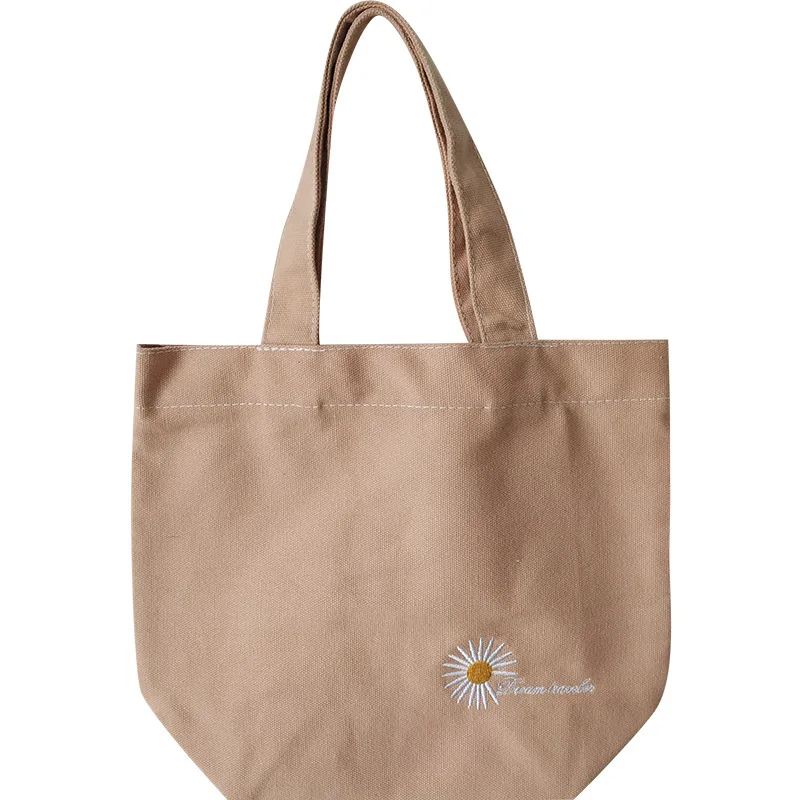 Japanese candy-colored canvas bag small daisy embroidery portable carrying lunch box bag to work lunch bag
Japanese candy-colored canvas bag small daisy embroidery portable carrying lunch box bag to work lunch bag