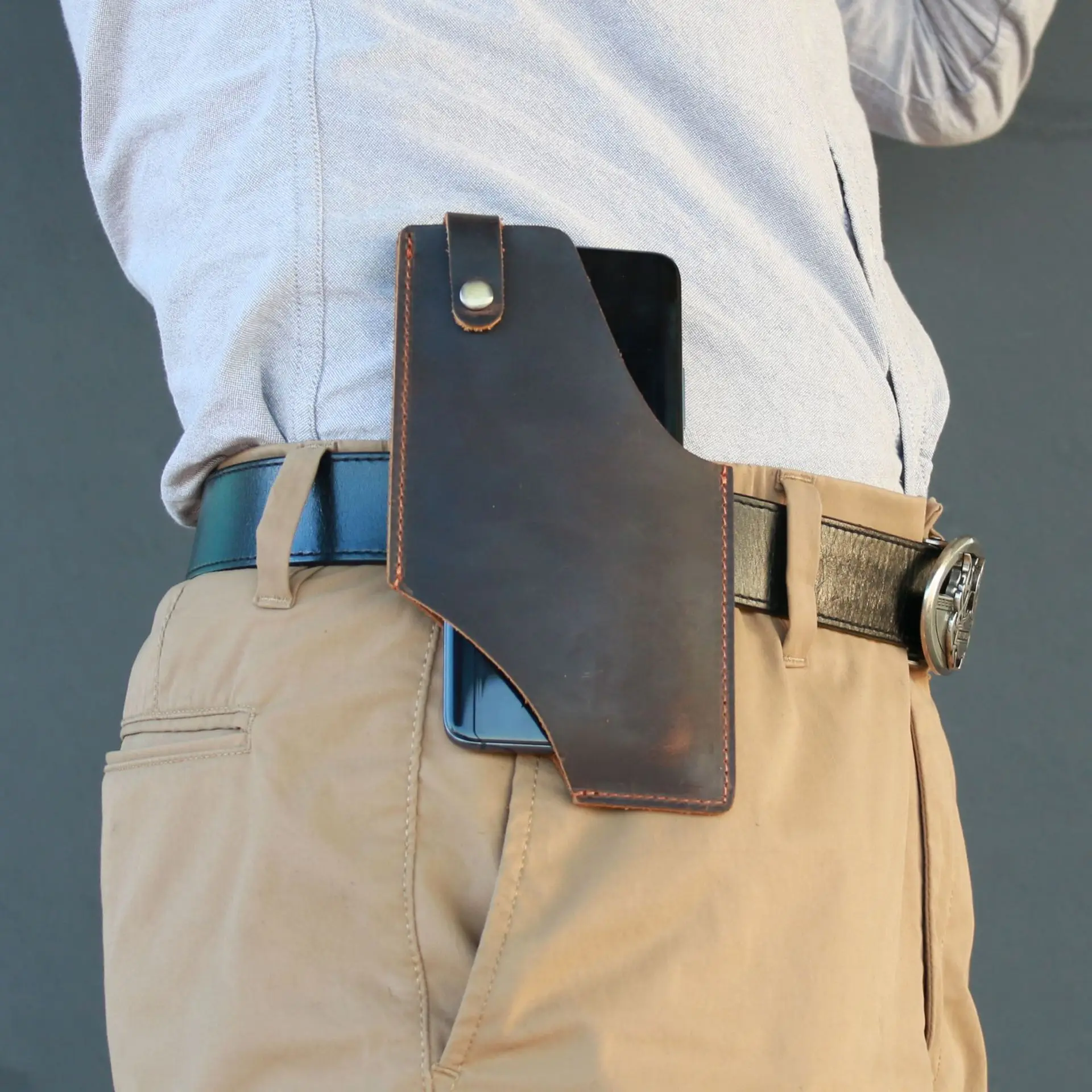 100% Genuine Leather Men Phone Holster Case Belt Waist Bag for iPhone 13 Pro MAX 5.4-6.7 inch Cellphone Wallet 
100% Genuine Leather Men Phone Holster Case Belt Waist Bag for iPhone 13 Pro MAX 5.4-6.7 inch Cellphone Wallet