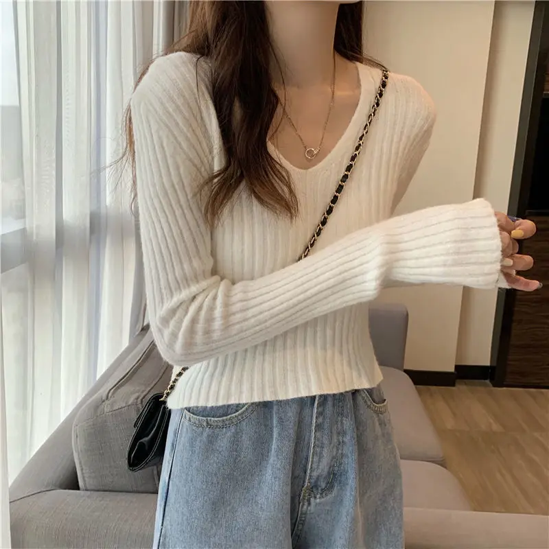 Women Pullovers Spring Female Tops Outwear Solid V-neck Short-length High Elasticity Elegant All-match Office Fit Trendy Ulzzang
Women Pullovers Spring Female Tops Outwear Solid V-neck Short-length High Elasticity Elegant All-match Office Fit Trendy Ulzzang