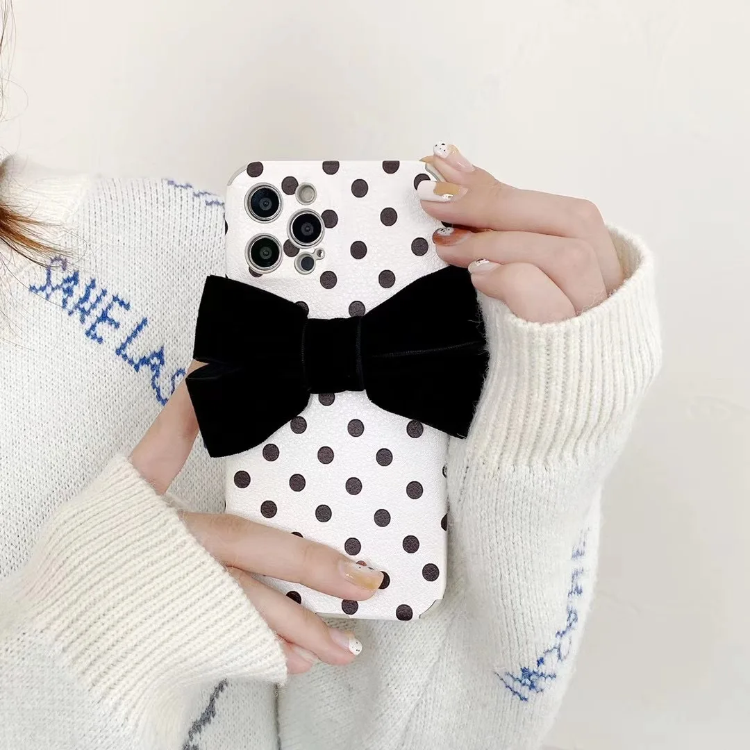 Iphone Case Creative Silk Polka Dot Bowknot Iphone 12Promax Case/11Promax/se Mobile Phone Case for Apple 8Plus/mini Soft Shell
Iphone Case Creative Silk Polka Dot Bowknot Iphone 12Promax Case/11Promax/se Mobile Phone Case for Apple 8Plus/mini Soft Shell