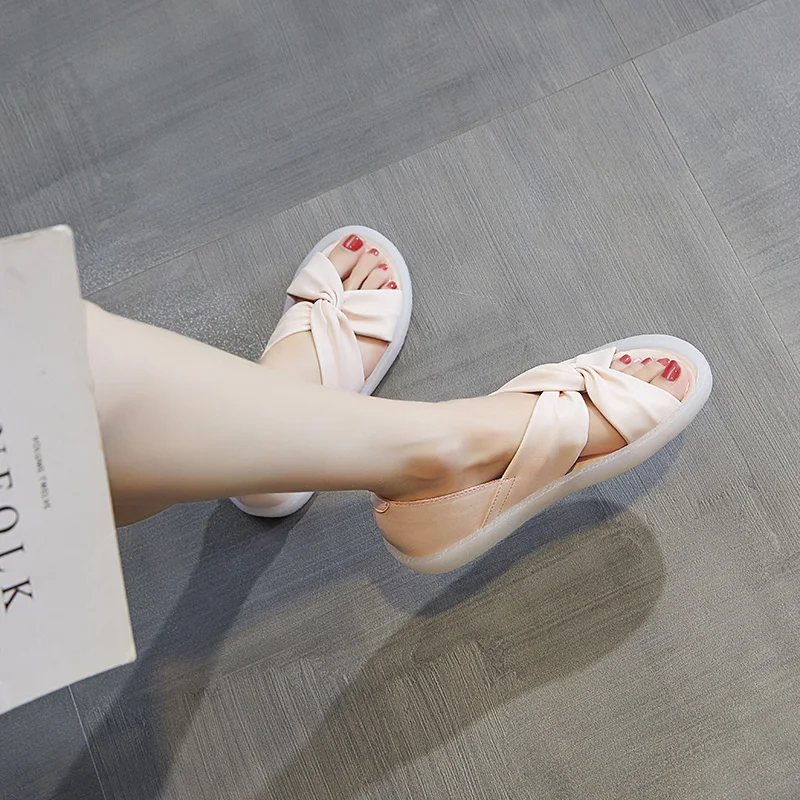 Autuspin Peep Toe Women's Solid Shoes Summer Fashion Genuine Leather Flat Sandals 2021 Female Office Working Casual Shoes Woman
Autuspin Peep Toe Women's Solid Shoes Summer Fashion Genuine Leather Flat Sandals 2021 Female Office Working Casual Shoes Woman