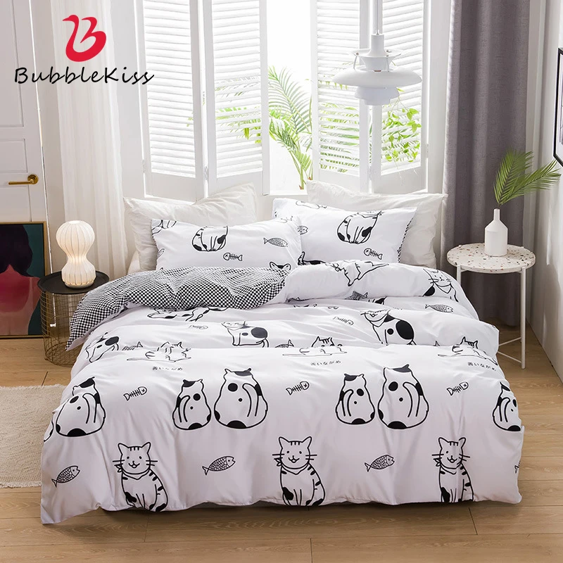 Bubble Kiss Cartoons Cute Cat Quilt Cover Home Textile Queen Twin Size Duvet Cover Pillow Cases Boy Girl King Bedding Set 2/3Pcs
Bubble Kiss Cartoons Cute Cat Quilt Cover Home Textile Queen Twin Size Duvet Cover Pillow Cases Boy Girl King Bedding Set 2/3Pcs