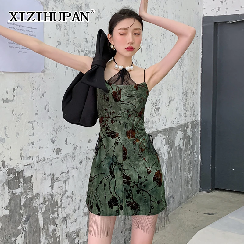 XIZIHUPAN Sexy Print Dress For Women Square Collar Sleeveless Tie Dye Patchwork Tassel Mini Dresses Female Summer Fashion 2021
XIZIHUPAN Sexy Print Dress For Women Square Collar Sleeveless Tie Dye Patchwork Tassel Mini Dresses Female Summer Fashion 2021