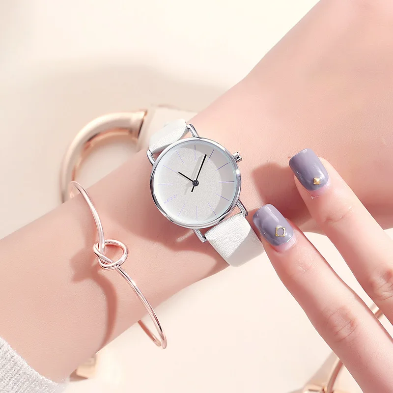 New Waterproof noctilucent imported Swiss movement men's Watch Mechanical Fashion Quartz Watch HP175-HP180 
New Waterproof noctilucent imported Swiss movement men's Watch Mechanical Fashion Quartz Watch HP175-HP180