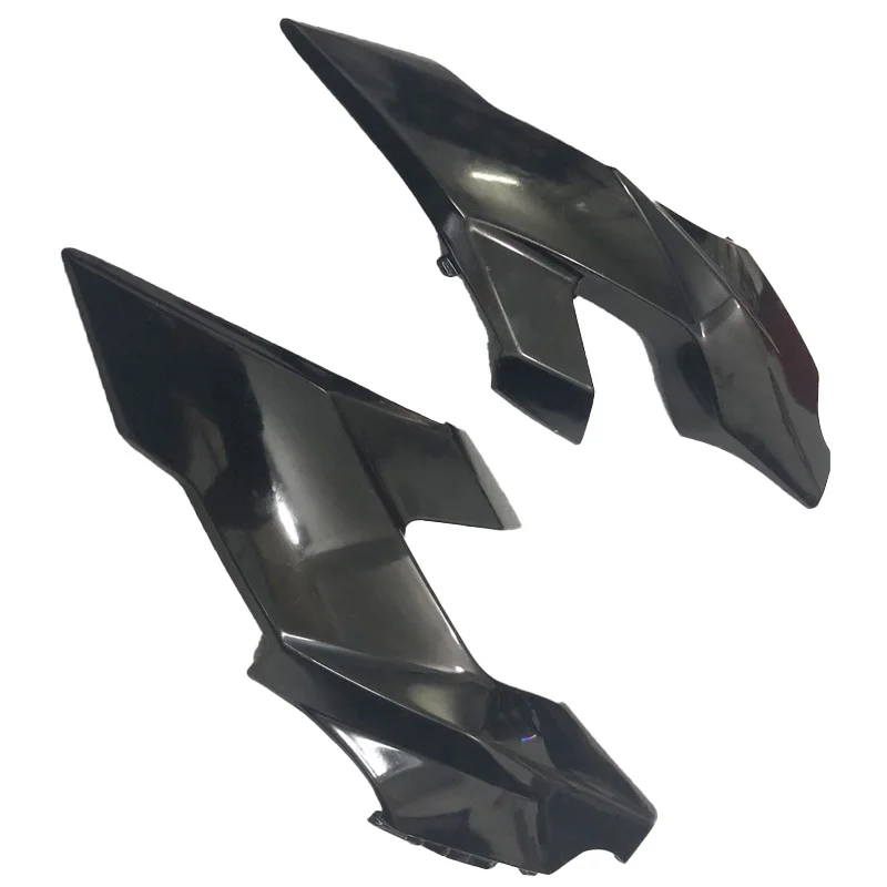 For Honda CB650F CB 650F 2017 2018 2019 Motorcycle Black & Carbon Fibre Head Cover Left and Right Side Covers Two Styles 
For Honda CB650F CB 650F 2017 2018 2019 Motorcycle Black & Carbon Fibre Head Cover Left and Right Side Covers Two Styles