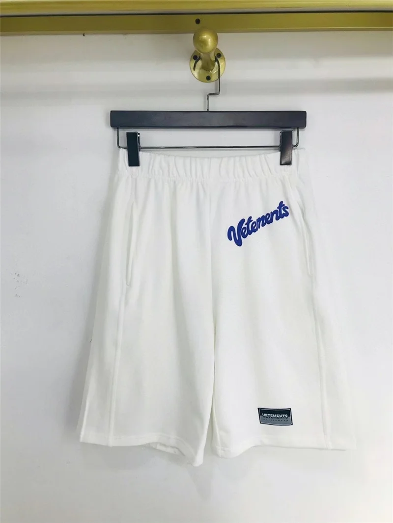 Foam Printing Vetements Shorts Men Women Hip Hop 1:1 High Quality VET Shorts Inside Embroidery Logo Breeches
Foam Printing Vetements Shorts Men Women Hip Hop 1:1 High Quality VET Shorts Inside Embroidery Logo Breeches