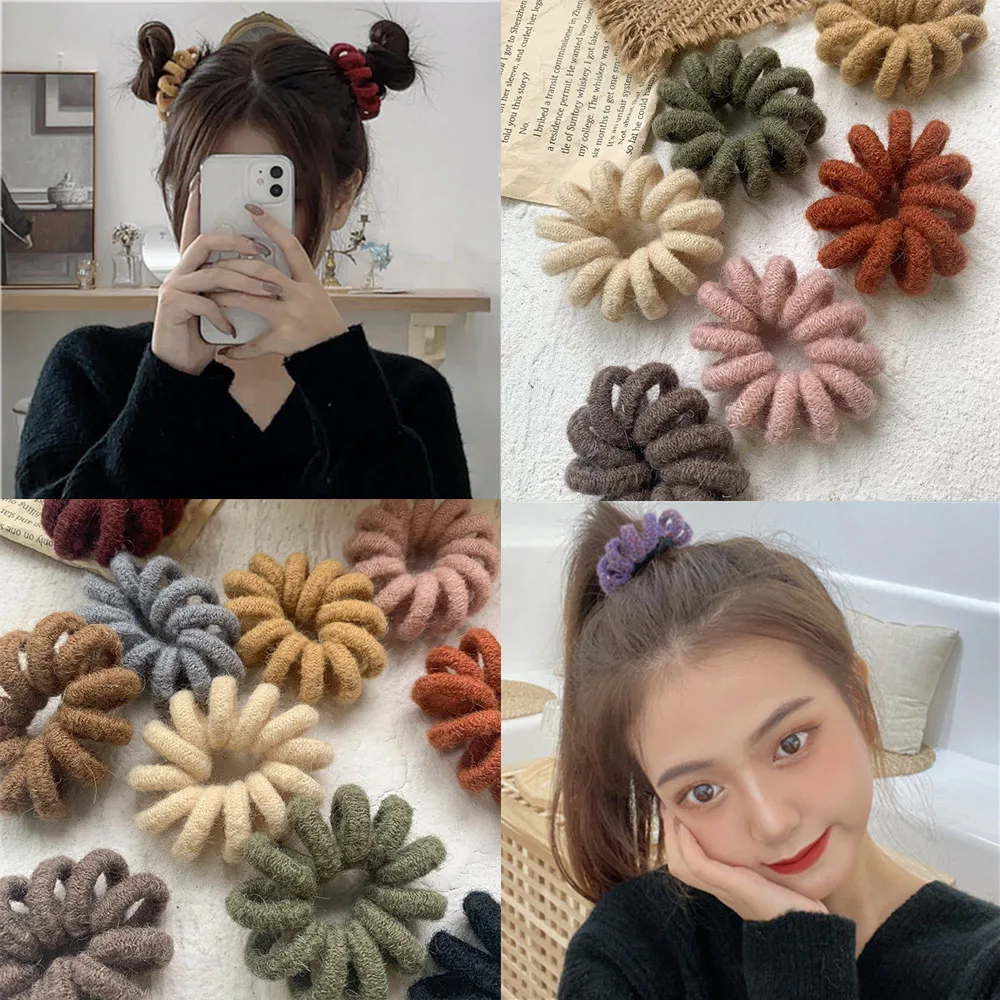 2022 New Winter Fur Chenille Telephone Wire Hair Ties Rope Large Size Spiral Shape Rubber Elastic Hair Band Women Accessories
2022 New Winter Fur Chenille Telephone Wire Hair Ties Rope Large Size Spiral Shape Rubber Elastic Hair Band Women Accessories