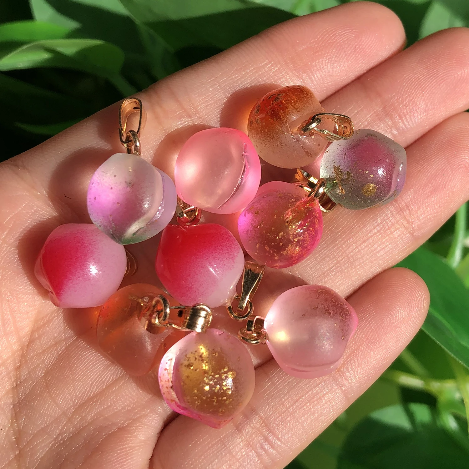 10pcs/lot Mixed Color Peach Shape Czech Lampwork Pendant Glass Beads Charms Pendants for Jewelry Making Earrings Necklace Diy
10pcs/lot Mixed Color Peach Shape Czech Lampwork Pendant Glass Beads Charms Pendants for Jewelry Making Earrings Necklace Diy