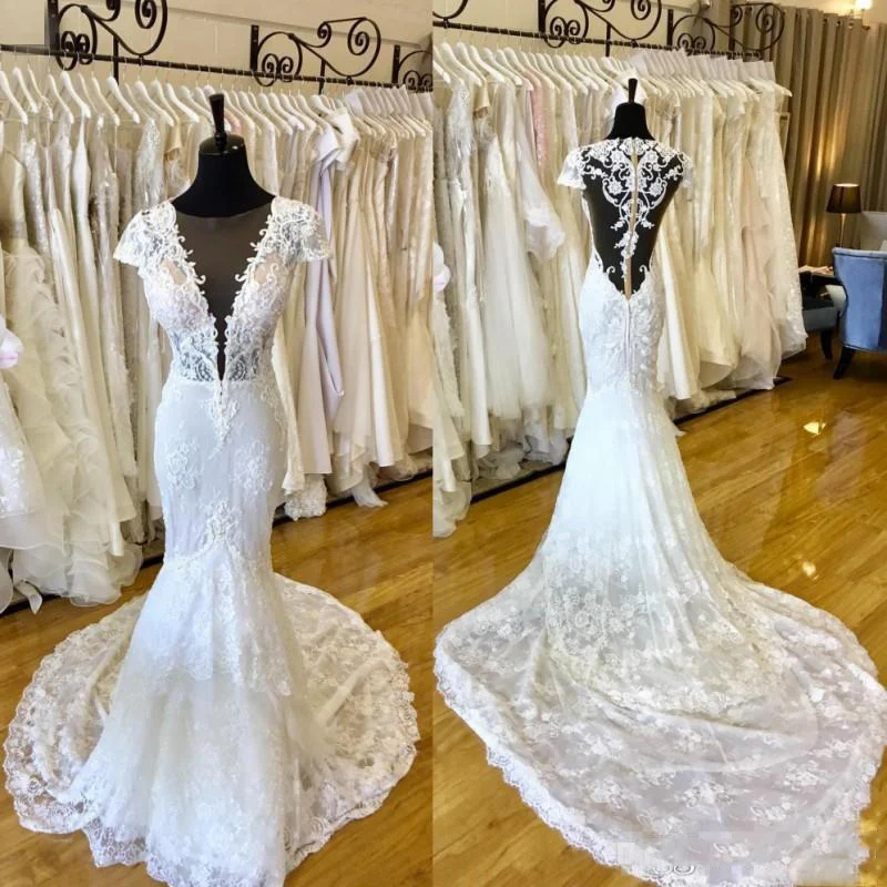 Custom Made Lace Mermaid Wedding Dresses Real Picture 2019 Plunging V Neck See Through Backless Bridal Gowns with Court Train
Custom Made Lace Mermaid Wedding Dresses Real Picture 2019 Plunging V Neck See Through Backless Bridal Gowns with Court Train