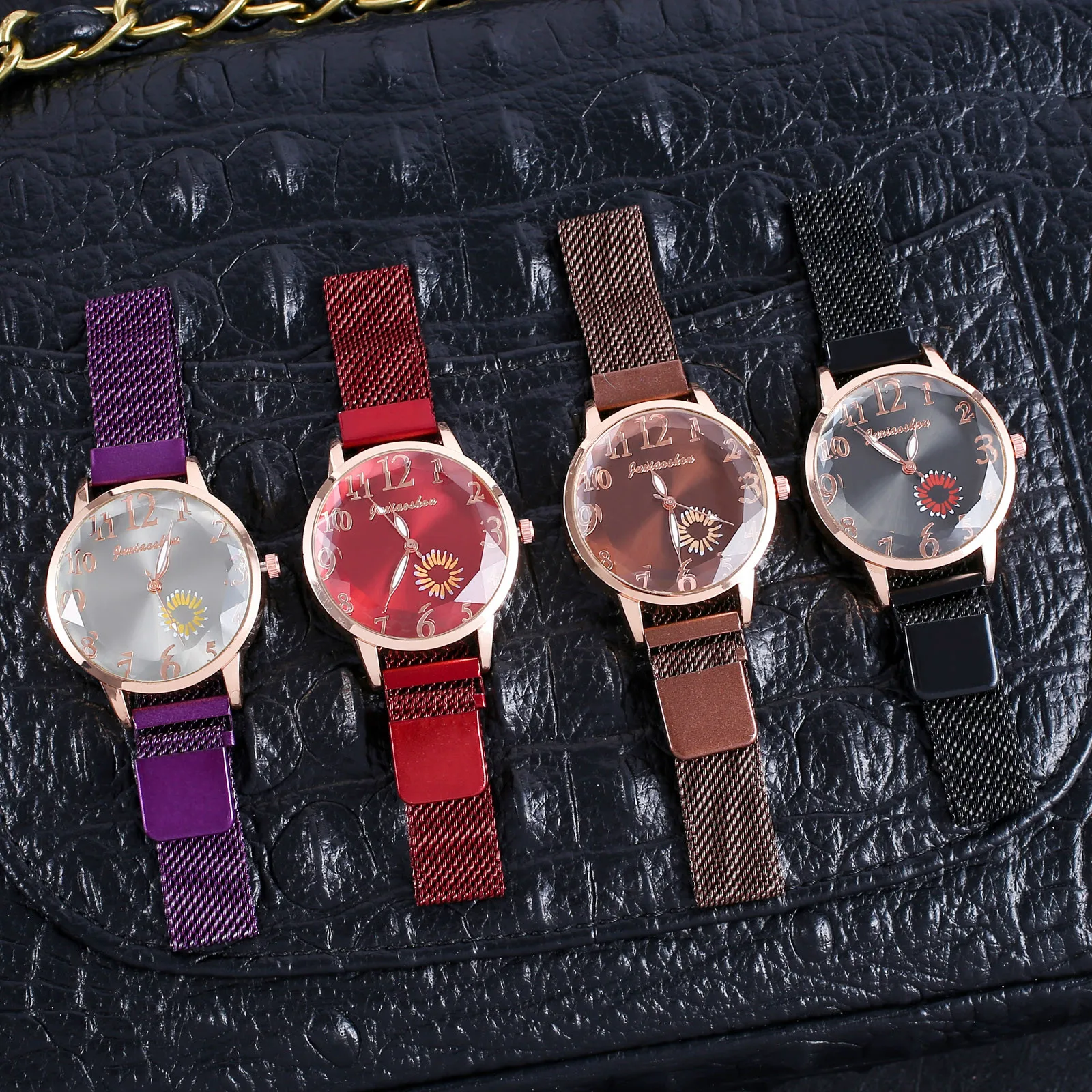 New Fashion Watch Women Clock Stainless Steel Casual Dress Wrist Crystal Jewelry Girl Gife Женские Часы 2021
New Fashion Watch Women Clock Stainless Steel Casual Dress Wrist Crystal Jewelry Girl Gife Женские Часы 2021
