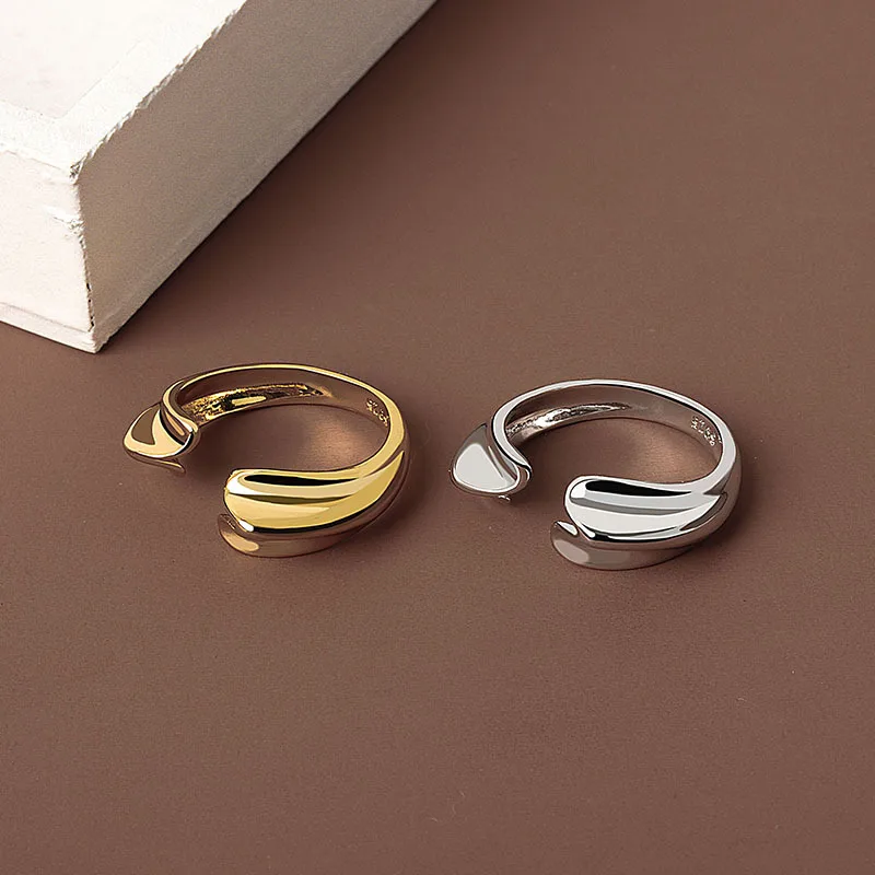 QMCOCO 2021 New Irregular For Women Ring Ins Fashion Trend Twisted Adjustable Ring Women Jewelry Accessories
QMCOCO 2021 New Irregular For Women Ring Ins Fashion Trend Twisted Adjustable Ring Women Jewelry Accessories