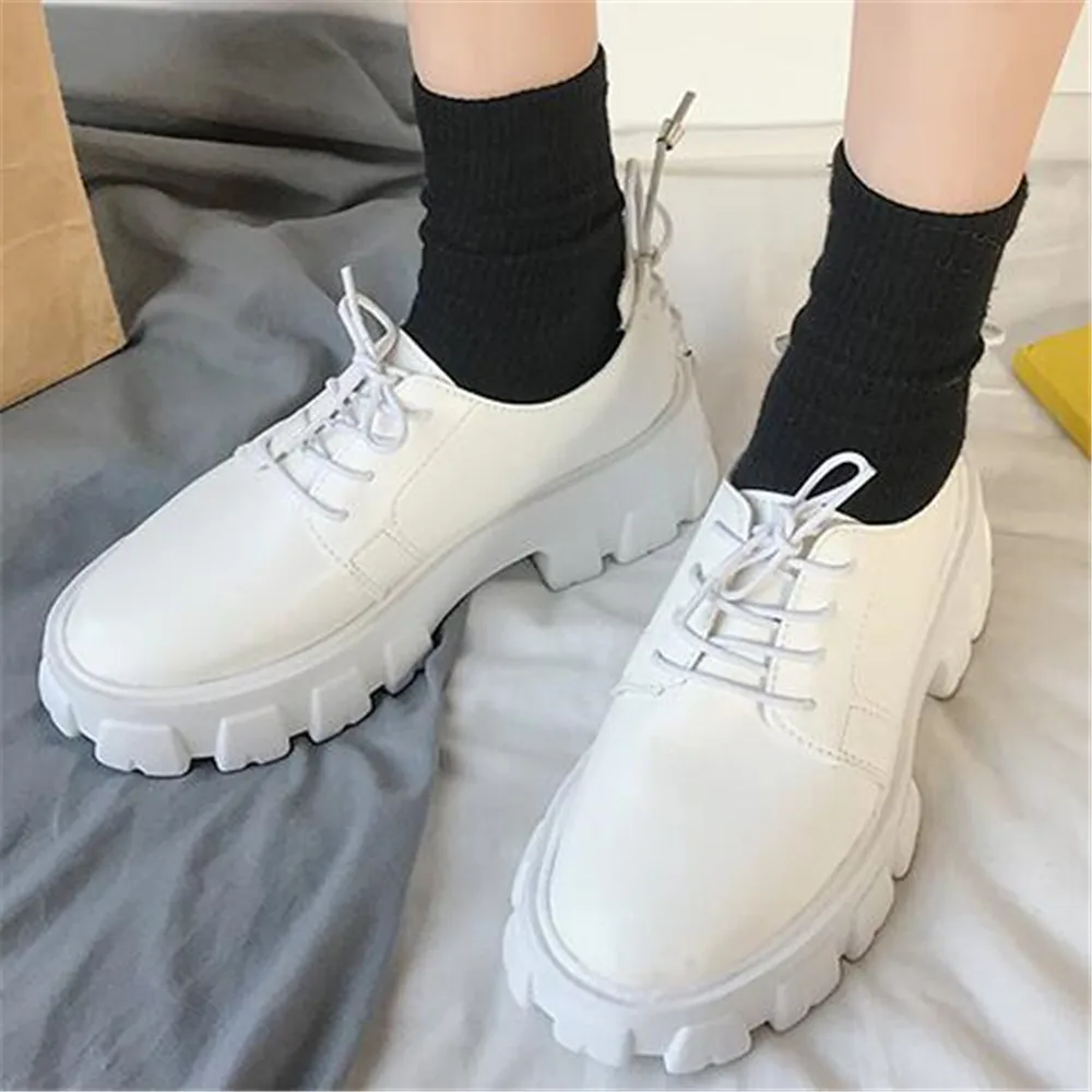 New Chunky Women Pumps Fashion Back Lace-Up Pu Leather Platform Sneakers Female Round Toe Mary Jane Shoes Black White Eu 35-40 
New Chunky Women Pumps Fashion Back Lace-Up Pu Leather Platform Sneakers Female Round Toe Mary Jane Shoes Black White Eu 35-40