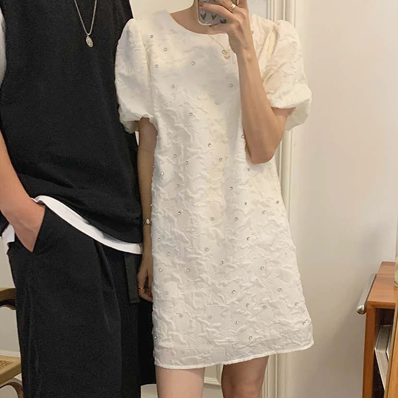 Korejpaa Women Dress 2021 Korean Fashion Chic Summer Gentle Round Collar Pleated Textured Drill Back Bow Bubble Sleeve Vestidos
Korejpaa Women Dress 2021 Korean Fashion Chic Summer Gentle Round Collar Pleated Textured Drill Back Bow Bubble Sleeve Vestidos