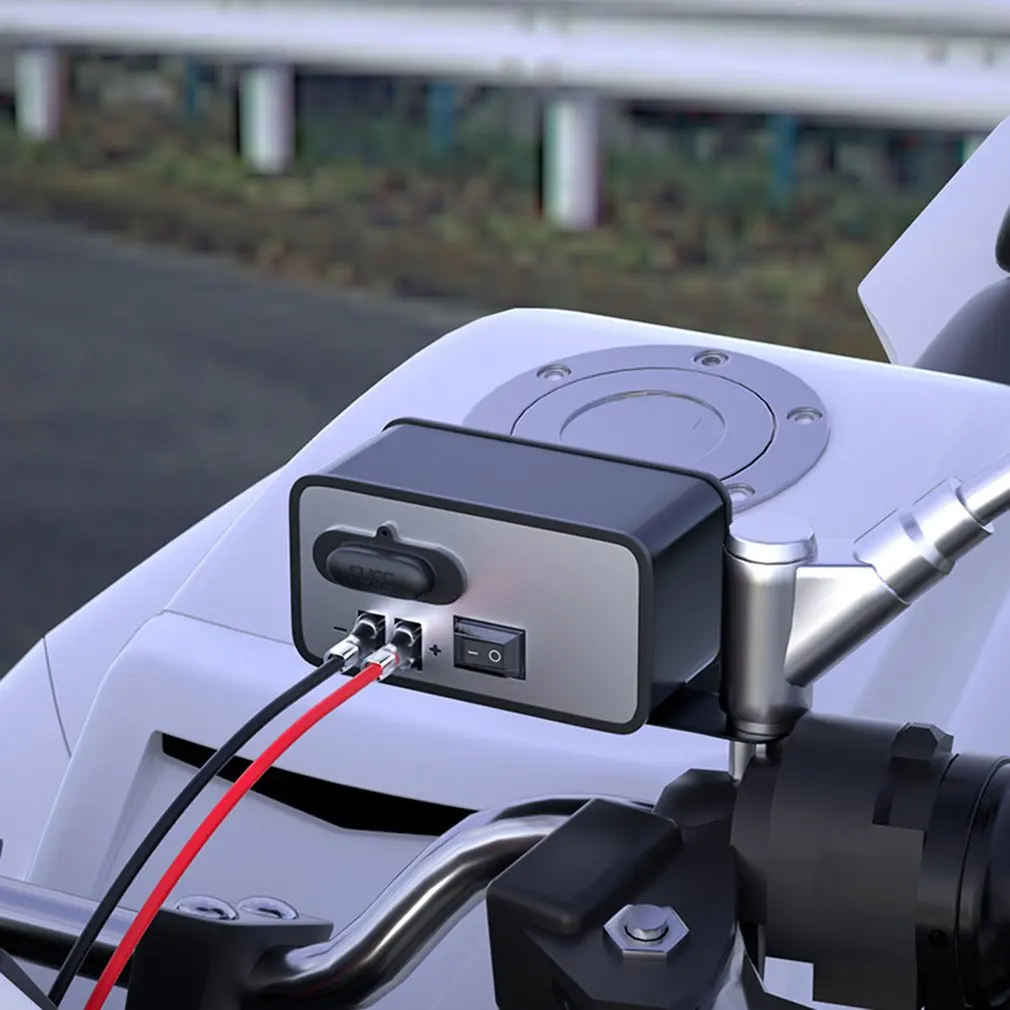 12V Multifunctional Motorcycle Cigarette Lighter Socket Adapter USB Charger Fast Charging With Timetable With Lighter Head
12V Multifunctional Motorcycle Cigarette Lighter Socket Adapter USB Charger Fast Charging With Timetable With Lighter Head