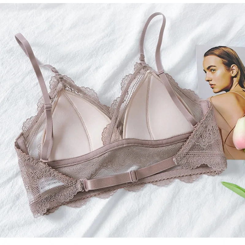 Sexy lace Back opened Bras Lingerie Soft Padded Bralette Deep V triangle cup Wire free Backless Bra Underwear French Style
Sexy lace Back opened Bras Lingerie Soft Padded Bralette Deep V triangle cup Wire free Backless Bra Underwear French Style