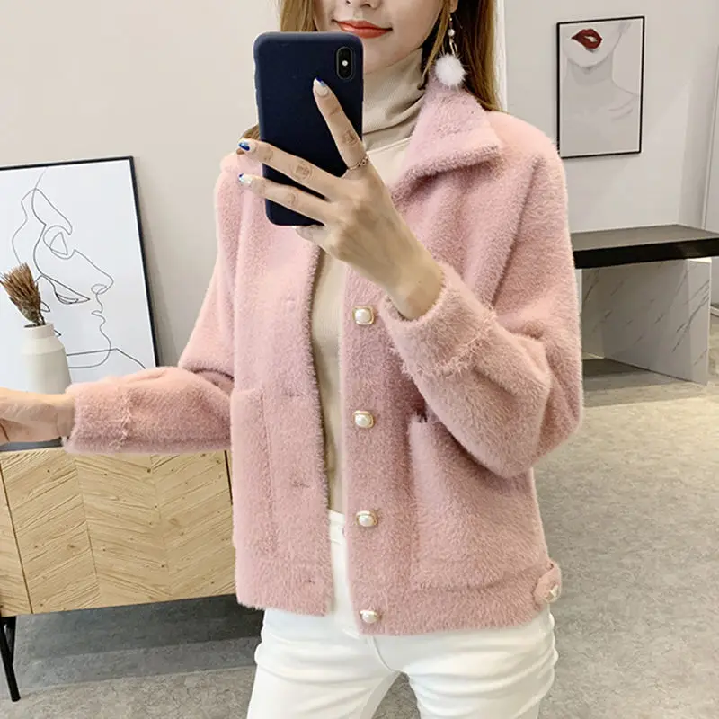 Women 2020 Spring Autumn New Faux Mink Cashmere Cardigans Female Casual Sweater Coat Thick Warm Knitted Short Outerwear Y627 
Women 2020 Spring Autumn New Faux Mink Cashmere Cardigans Female Casual Sweater Coat Thick Warm Knitted Short Outerwear Y627
