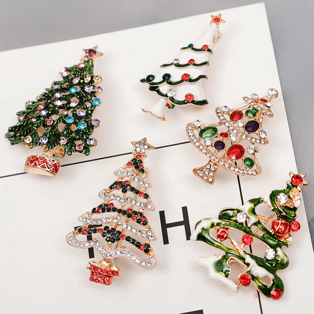 Fashion Christmas Tree Brooches for Women Rhinestone Xmas Tree Brooch Gift Jewelry Festival Brooch Winter Coat Cap Brooches
Fashion Christmas Tree Brooches for Women Rhinestone Xmas Tree Brooch Gift Jewelry Festival Brooch Winter Coat Cap Brooches