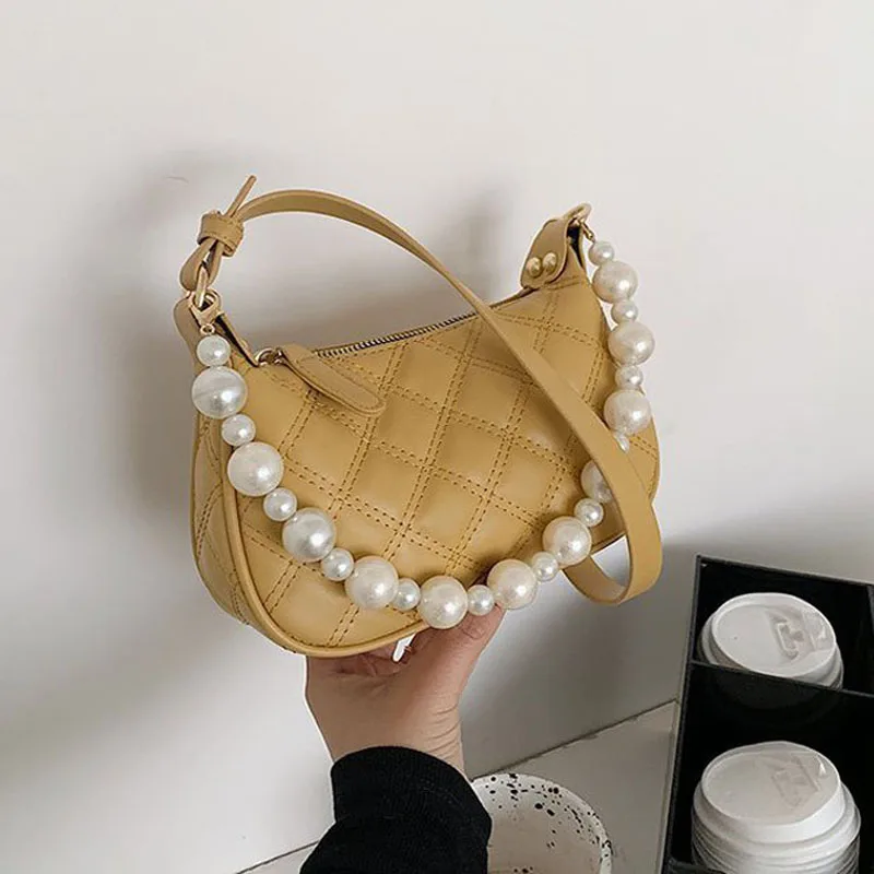 Beaded Pearl Chain Mini PU Leather Handbags for Women 2021 Ladies Fashion Simple Shoulder Armpit Crossbody Bags Luxury Brand
Beaded Pearl Chain Mini PU Leather Handbags for Women 2021 Ladies Fashion Simple Shoulder Armpit Crossbody Bags Luxury Brand