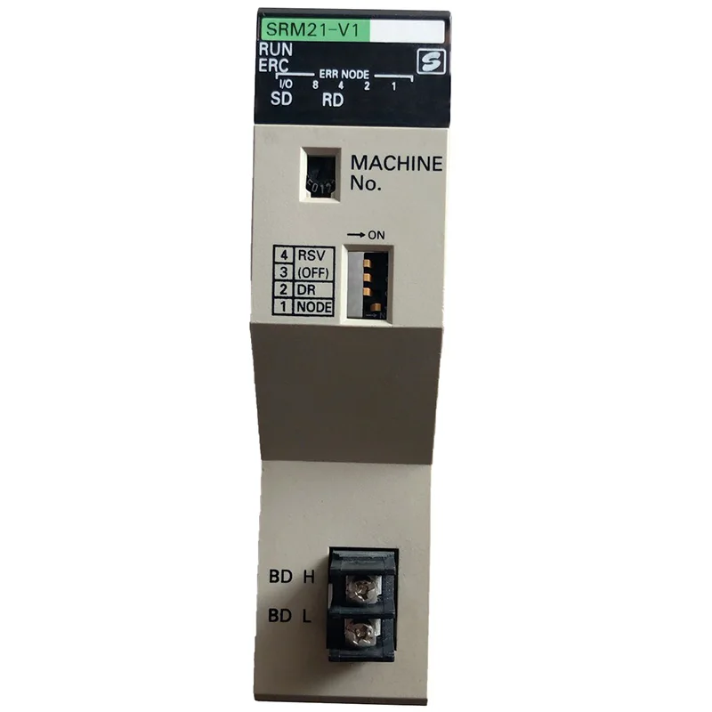 Новый оригинальный потенциальный программируемый контроллер PLC 
Новый оригинальный потенциальный программируемый контроллер PLC