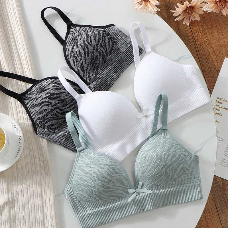 Roseheart New Women Fashion Skin Green Bralette Wireless Girl Padded Bra Student Bras Underwear Cup A B Plus Size Female Bras
Roseheart New Women Fashion Skin Green Bralette Wireless Girl Padded Bra Student Bras Underwear Cup A B Plus Size Female Bras