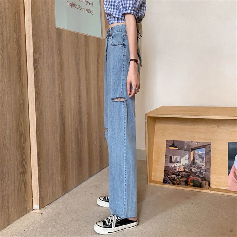 Women's Ripped Jeans Casual New 2021 Long Pants High Street Lady Fashion Outwear Solid Button Pockets Baggy Trousers Y588
Women's Ripped Jeans Casual New 2021 Long Pants High Street Lady Fashion Outwear Solid Button Pockets Baggy Trousers Y588
