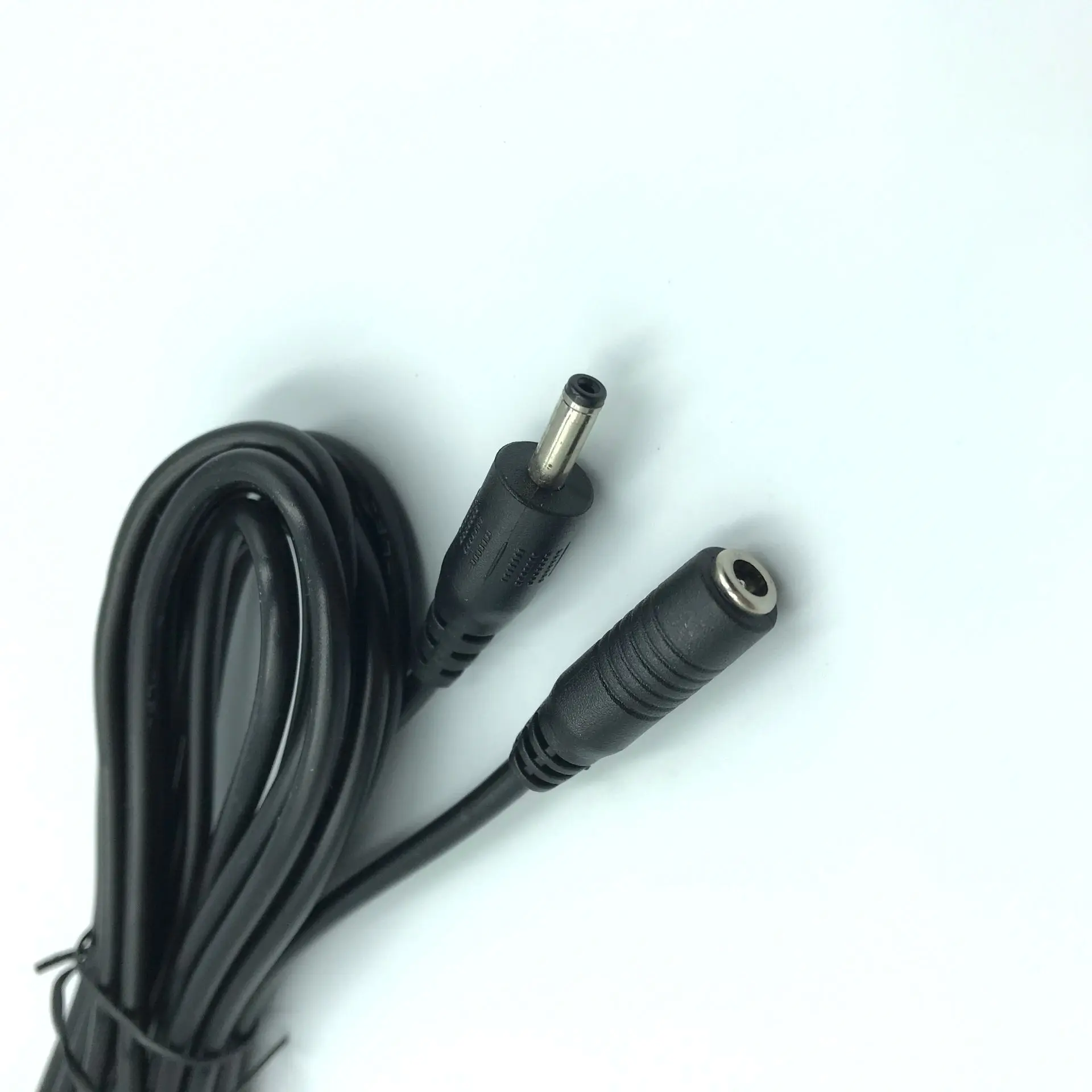 1/1.5/3/5 Meter DC Power Cable Extension 5V 2A Cord Adapter 3.5mm x 1.35mm DC Male DC Female Connector for CCTV Security Camera
1/1.5/3/5 Meter DC Power Cable Extension 5V 2A Cord Adapter 3.5mm x 1.35mm DC Male DC Female Connector for CCTV Security Camera