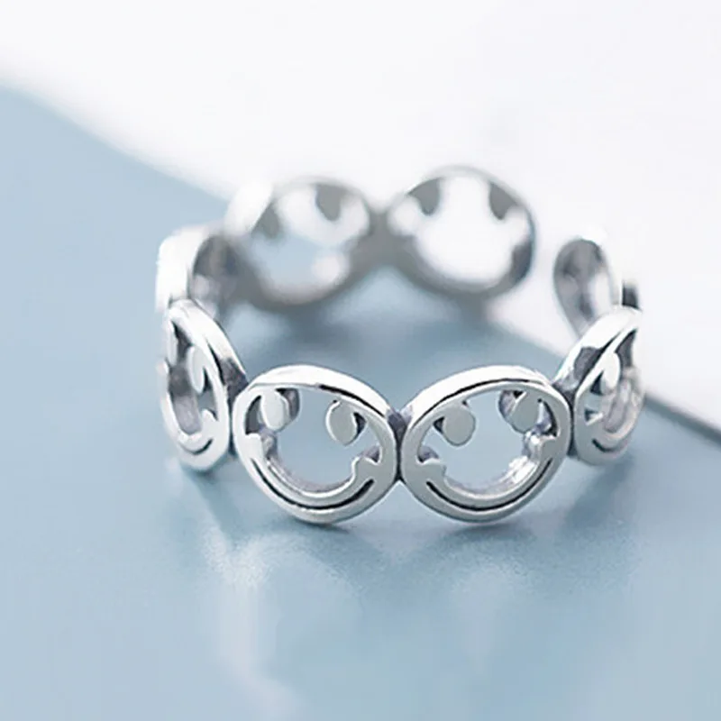 Vintage Smile Face Finger Ring for Women Smiling Happy Rings Smiley Resizable Opening Rings Jewelry Open Adjustable Ring
Vintage Smile Face Finger Ring for Women Smiling Happy Rings Smiley Resizable Opening Rings Jewelry Open Adjustable Ring