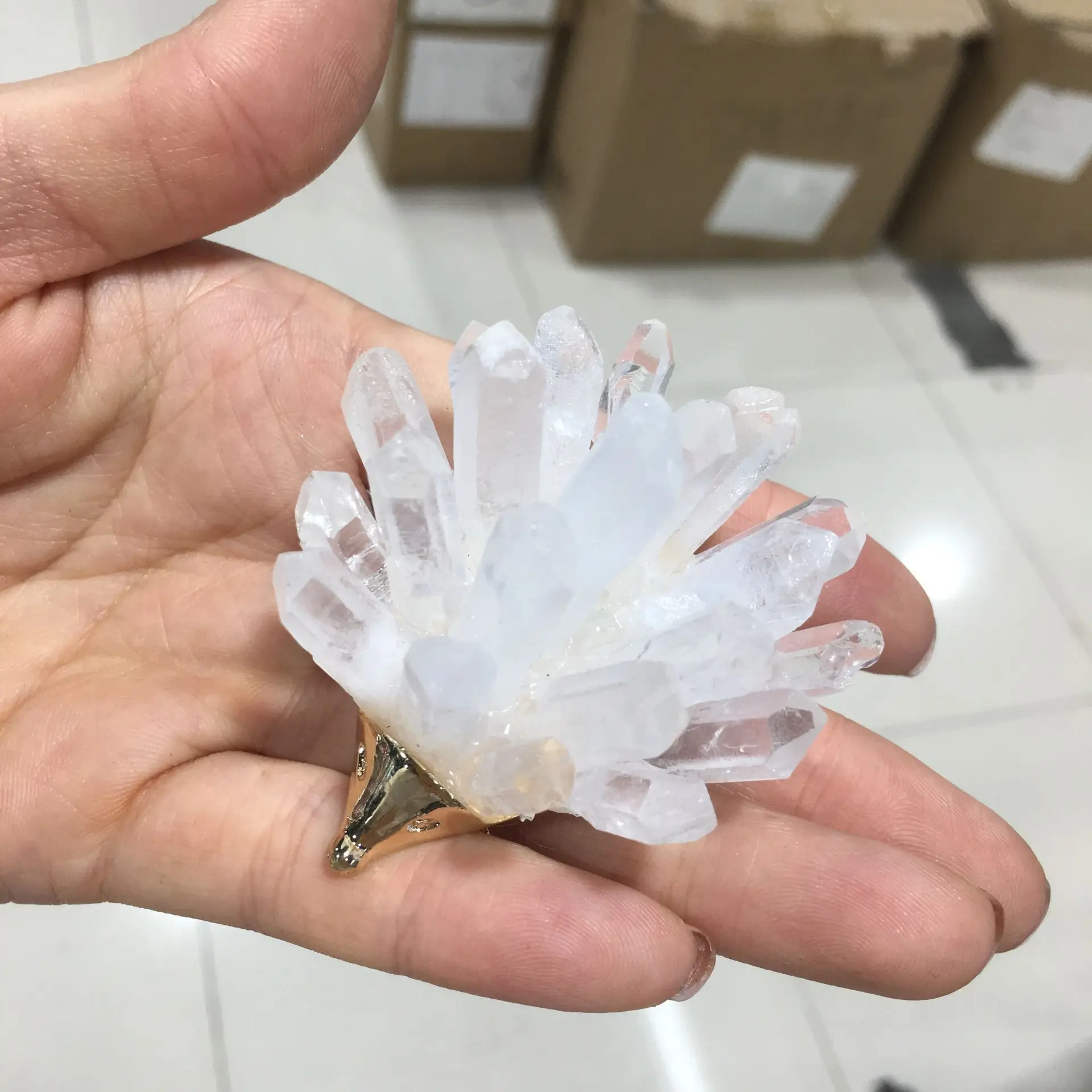 1PC Aura Angel Crystal cluster crystal stones hedgehog wand point for healing quartz stone gift
1PC Aura Angel Crystal cluster crystal stones hedgehog wand point for healing quartz stone gift