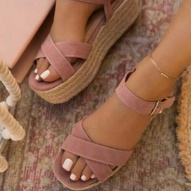 Sandals Women Summer Shoes Female Platform High Heels Casual Party Sandals Platform Buckle Strap Solid Cross Ladies Plus Size
Sandals Women Summer Shoes Female Platform High Heels Casual Party Sandals Platform Buckle Strap Solid Cross Ladies Plus Size