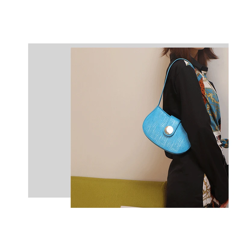 Round Buckle Female Half Moon Bag Retro Women Handbag Solid Color Simple Shoulder Bag Niche Design Baguette Bag for Ladies
Round Buckle Female Half Moon Bag Retro Women Handbag Solid Color Simple Shoulder Bag Niche Design Baguette Bag for Ladies