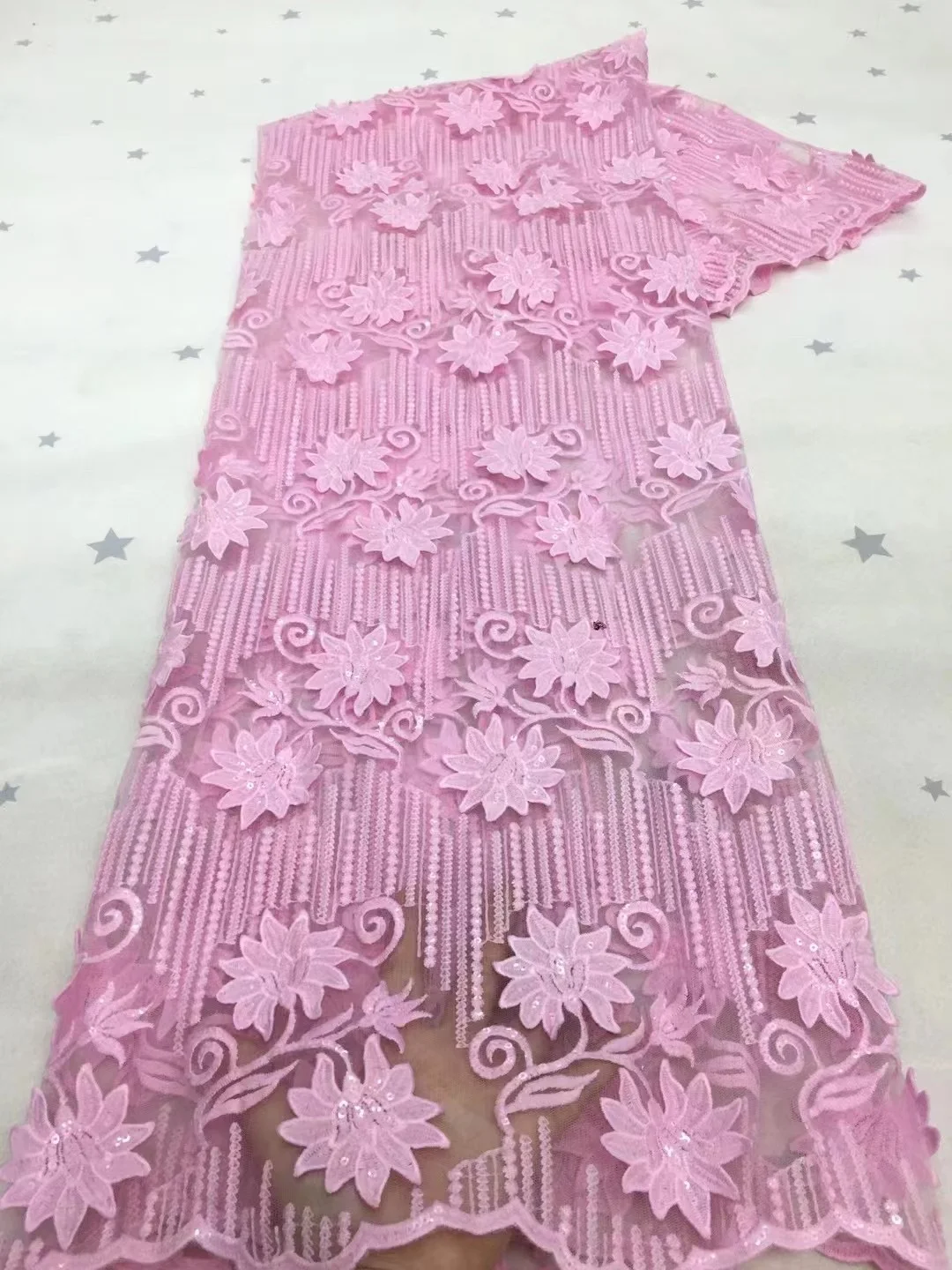 New Organza Sequins African Lace Fabric 2021 Embroidered High Quality Wedding Dress Nigerian Sequins French Tulle Lace Fabric
New Organza Sequins African Lace Fabric 2021 Embroidered High Quality Wedding Dress Nigerian Sequins French Tulle Lace Fabric