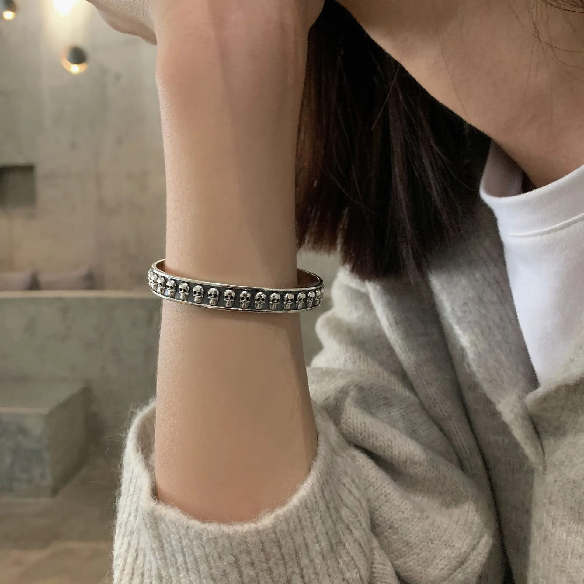 New Arrival Punk Jewelry Skull Design Thai Silver Ladies Bangle Promotion For Women Christmas Gifts No Fade
New Arrival Punk Jewelry Skull Design Thai Silver Ladies Bangle Promotion For Women Christmas Gifts No Fade