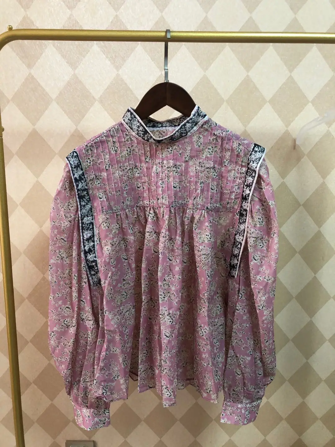 2021 Women Shirt Spring / Summer New Striped Colorblock Loose Floral Long Sleeve Blouses
2021 Women Shirt Spring / Summer New Striped Colorblock Loose Floral Long Sleeve Blouses