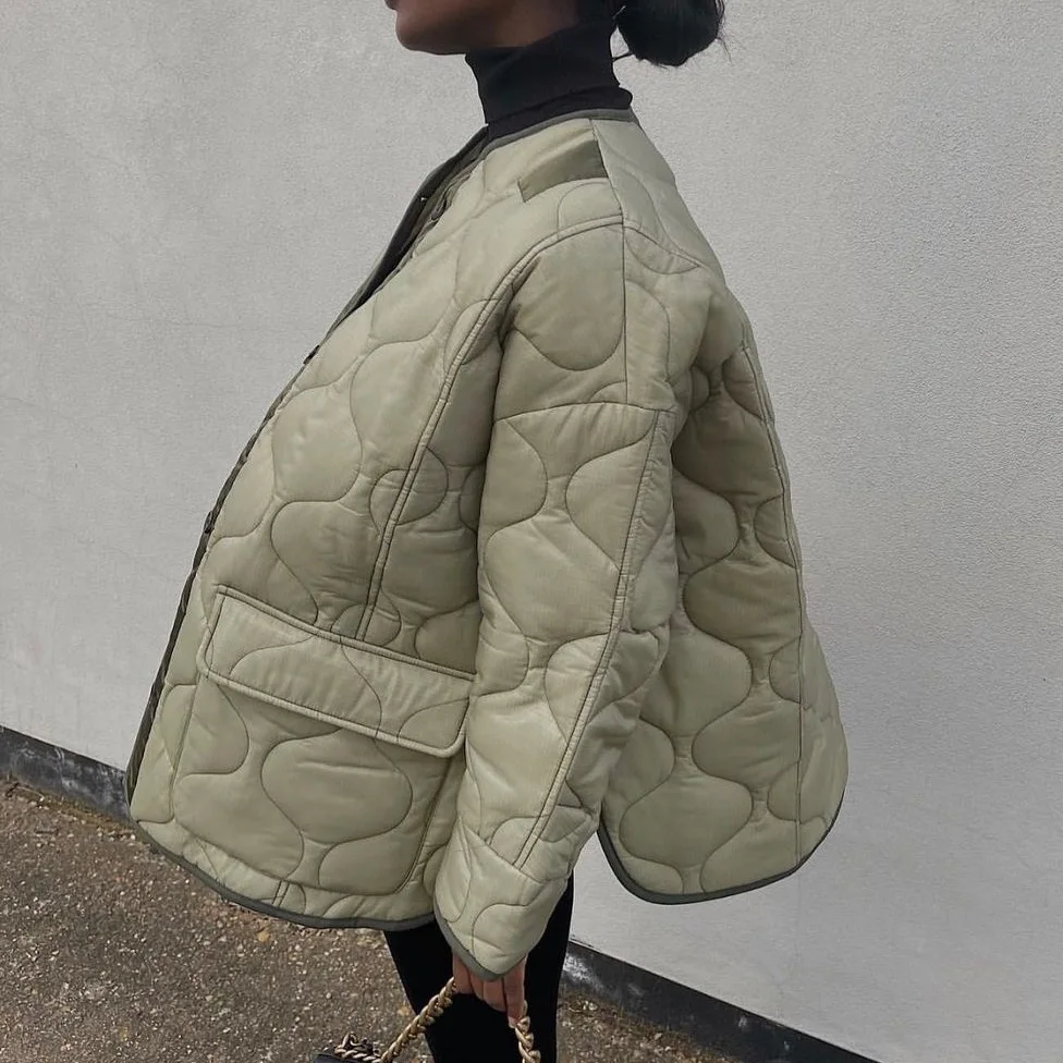 пуховик Autumn Winter Army Green PufferJackets for Women Casual Fashion Warm Single-breasted Cotton Quilted Coat Parkas Pockets
пуховик Autumn Winter Army Green PufferJackets for Women Casual Fashion Warm Single-breasted Cotton Quilted Coat Parkas Pockets