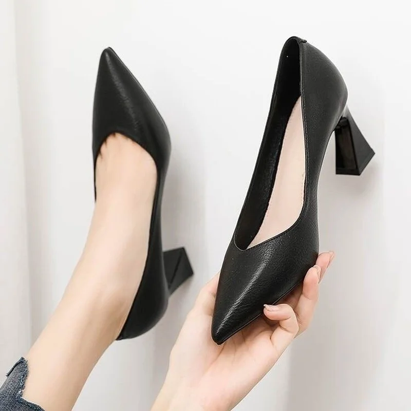 Ladies High Heels Pointed Toe Patent Women's Shoes Spring And Summer High Heels Wedding Bridal Shoes Striptease High Heels
Ladies High Heels Pointed Toe Patent Women's Shoes Spring And Summer High Heels Wedding Bridal Shoes Striptease High Heels