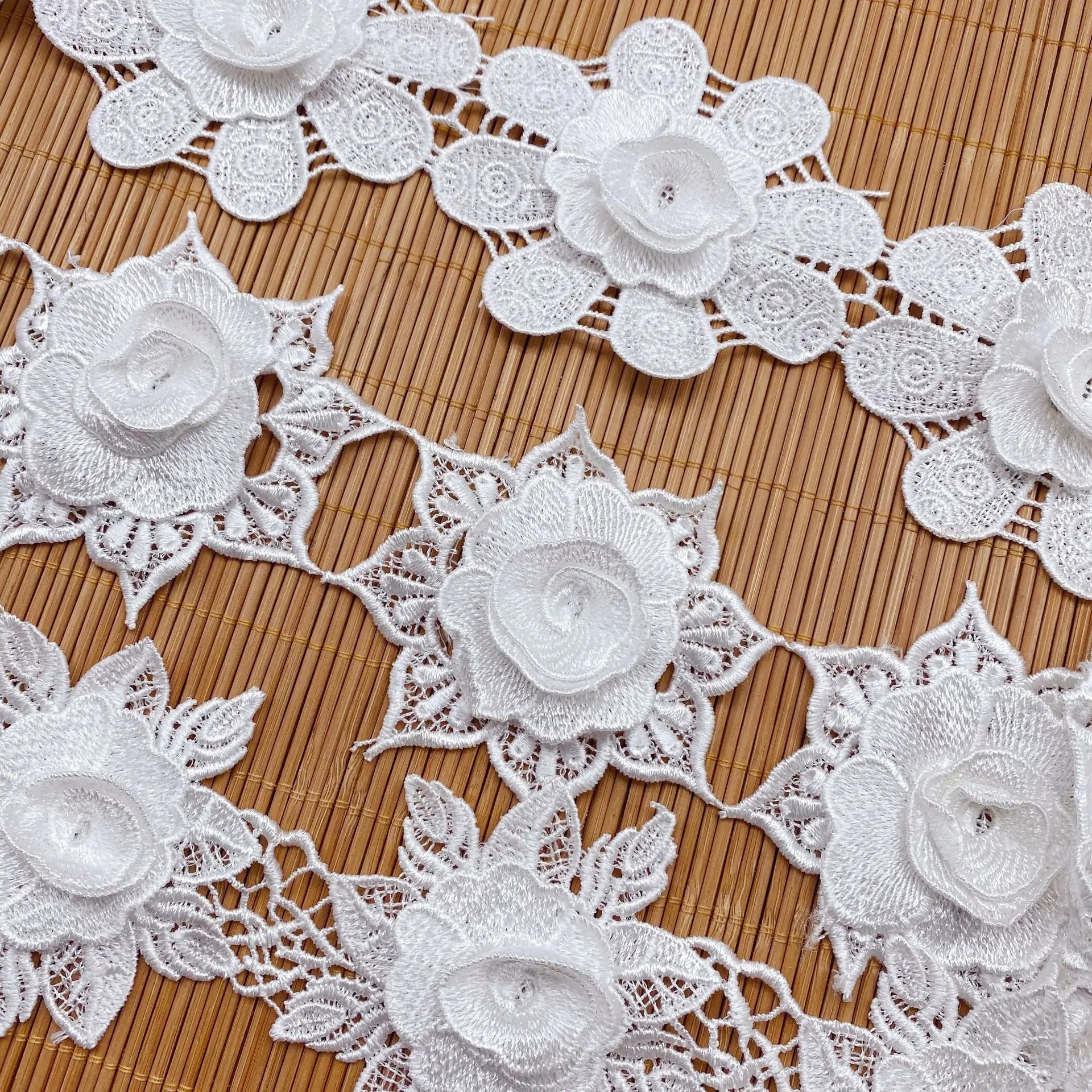 3D Цветочная вышивка, кружевная ткань, ожерелье своими руками, детская одежда, свадебные Швейные аксессуары для одежды 
3D Цветочная вышивка, кружевная ткань, ожерелье своими руками, детская одежда, свадебные Швейные аксессуары для одежды