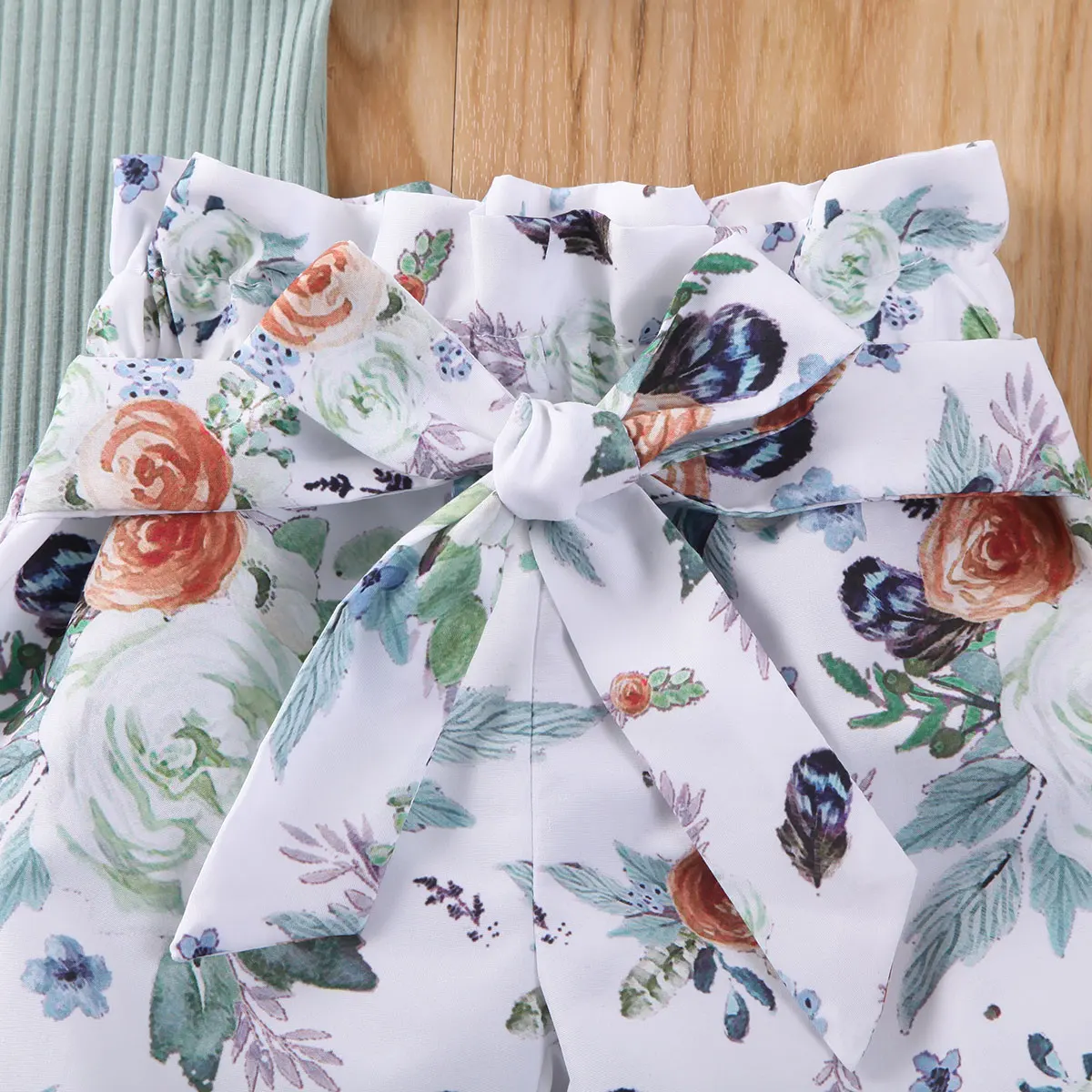 Newborn Baby Girl Clothes Ruffle Sleeve Romper + Floral Pants + Bow Headband 3Pcs Outfits Set 0-24M
Newborn Baby Girl Clothes Ruffle Sleeve Romper + Floral Pants + Bow Headband 3Pcs Outfits Set 0-24M