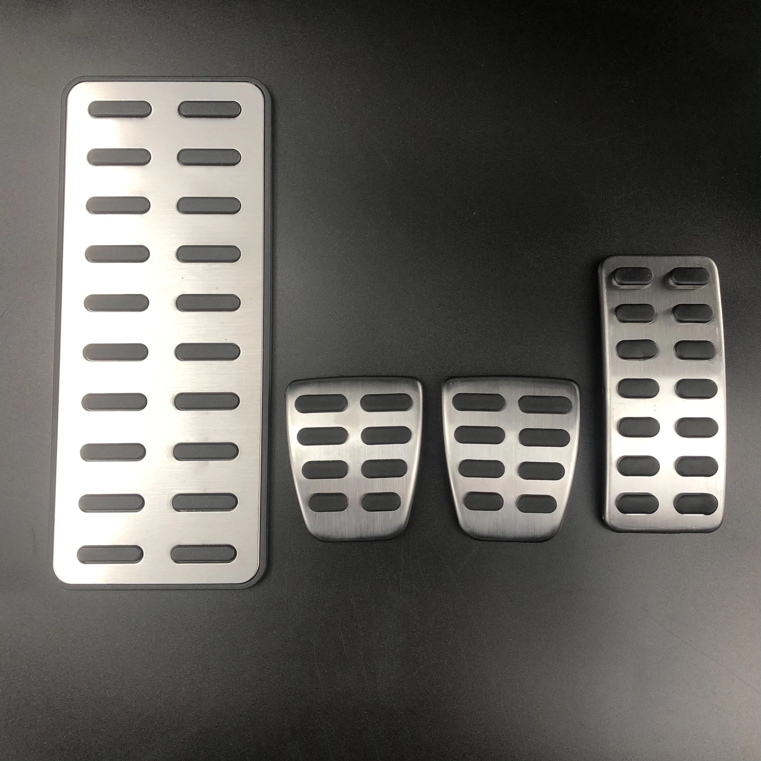 Накладки из нержавеющей стали на автомобильные педали для Kia K2 Rio SOUL Ray Venga KX3/Hyundai Verna Solaris i20 iX20 iX25 HB20 Creta, автомобильный Стайлинг
Накладки из нержавеющей стали на автомобильные педали для Kia K2 Rio SOUL Ray Venga KX3/Hyundai Verna Solaris i20 iX20 iX25 HB20 Creta, автомобильный Стайлинг