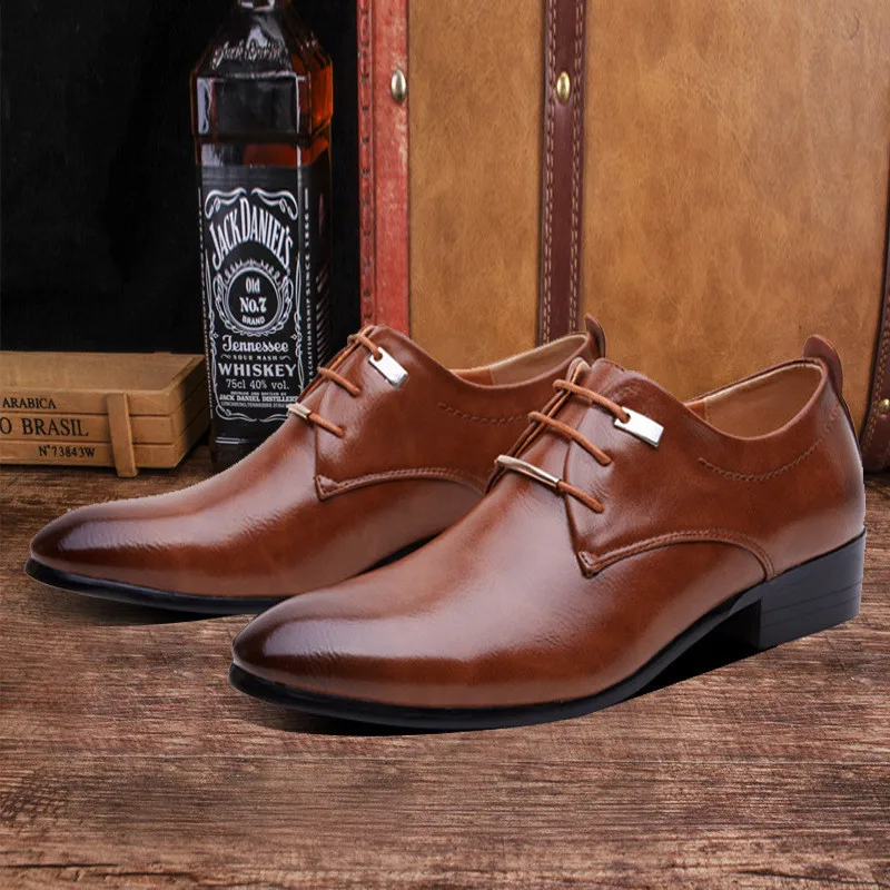 Italian Black Formal Shoes Men Loafers Wedding Dress Shoes Men Patent Leather Oxford Shoes For Men Chaussures Hommes En Cuir New
Italian Black Formal Shoes Men Loafers Wedding Dress Shoes Men Patent Leather Oxford Shoes For Men Chaussures Hommes En Cuir New