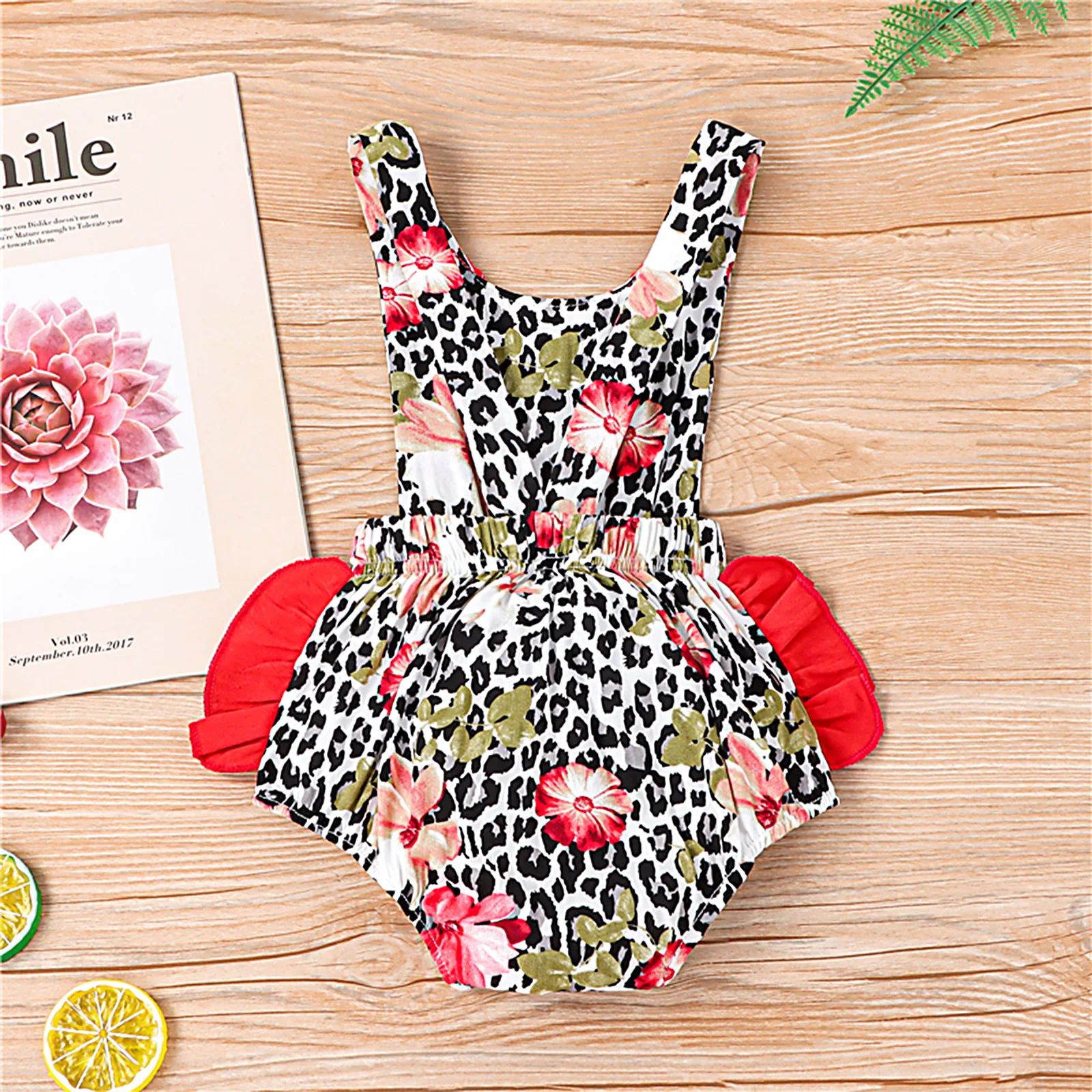 2021-03-09 Lioraitiin 0-24M Newborn Girl Leopard Romper Summer Sleeveless Flower Print U-shaped Neck Bowknot Ruffle Playsuit
2021-03-09 Lioraitiin 0-24M Newborn Girl Leopard Romper Summer Sleeveless Flower Print U-shaped Neck Bowknot Ruffle Playsuit